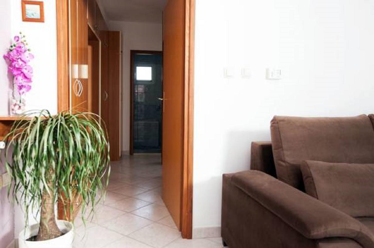 Apartment Green Oasis Split Exterior photo